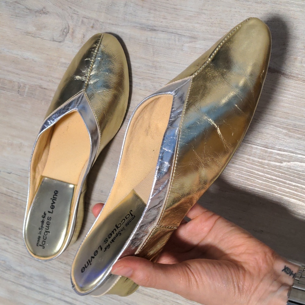 NWOB Jacques Levine dual tone gold silver trim metallic slippers slip ons size 9 - Picture 4 of 9